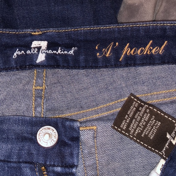 🌹 7 for all mankind size 26 ‘A’ pocket leg wider - Picture 5 of 16